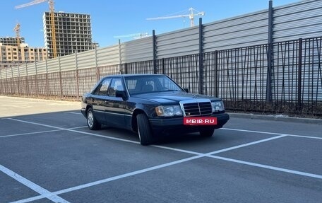 Mercedes-Benz W124, 1990 год, 500 000 рублей, 2 фотография