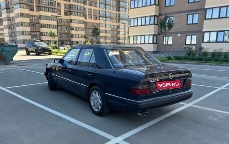 Mercedes-Benz W124, 1990 год, 500 000 рублей, 3 фотография