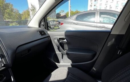Volkswagen Polo VI (EU Market), 2019 год, 1 300 000 рублей, 9 фотография