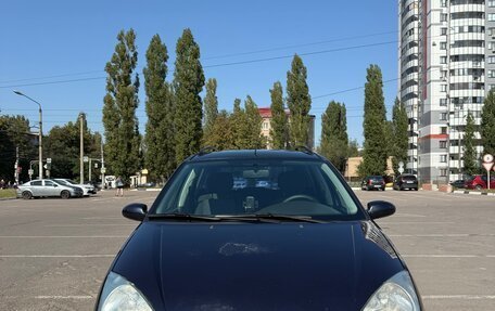 Ford Focus IV, 2001 год, 260 000 рублей, 2 фотография