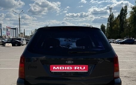 Ford Focus IV, 2001 год, 260 000 рублей, 12 фотография
