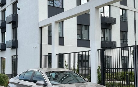 BMW 5 серия, 2012 год, 1 800 000 рублей, 8 фотография