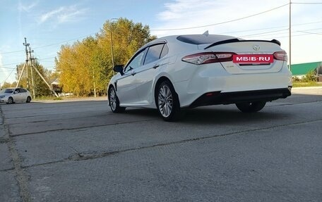Toyota Camry, 2019 год, 2 710 000 рублей, 2 фотография