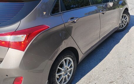 Hyundai i30 II рестайлинг, 2013 год, 860 000 рублей, 2 фотография