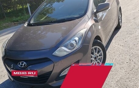 Hyundai i30 II рестайлинг, 2013 год, 860 000 рублей, 5 фотография