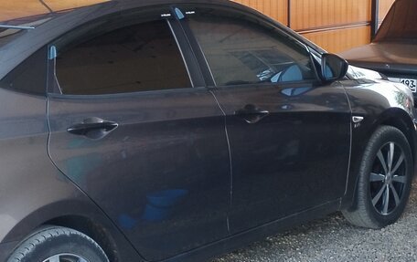 Hyundai Solaris II рестайлинг, 2012 год, 750 000 рублей, 3 фотография