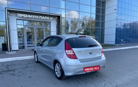 Hyundai i30 I, 2010 год, 750 000 рублей, 6 фотография