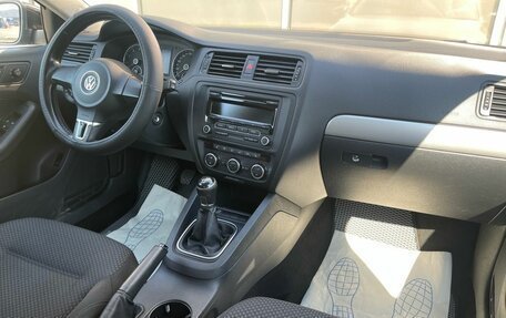Volkswagen Jetta VI, 2013 год, 599 000 рублей, 8 фотография