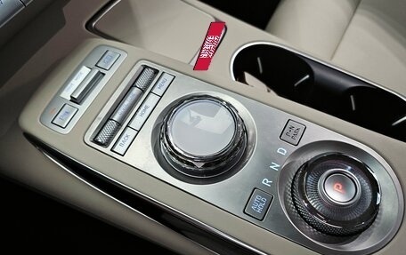 Genesis GV70, 2022 год, 2 964 000 рублей, 9 фотография