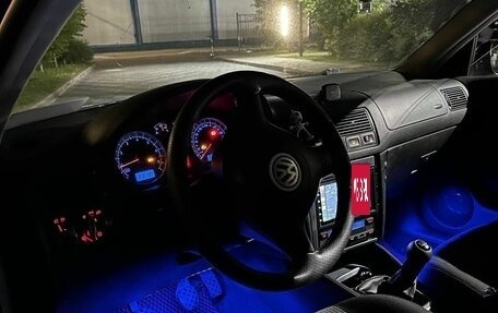 Volkswagen Golf IV, 2003 год, 370 000 рублей, 2 фотография