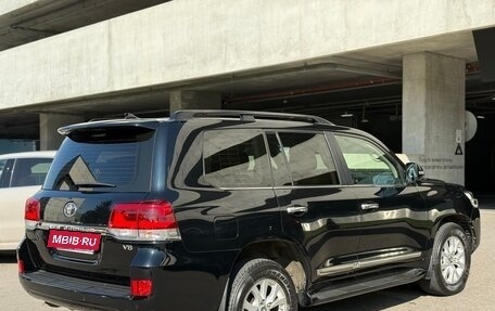 Toyota Land Cruiser 200, 2016 год, 5 150 000 рублей, 4 фотография