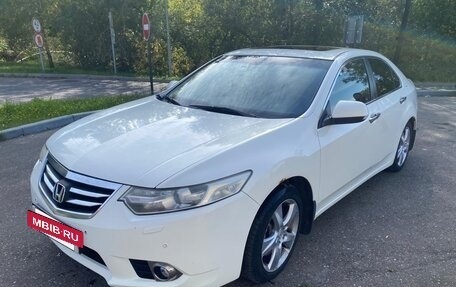 Honda Accord VIII рестайлинг, 2011 год, 1 350 000 рублей, 4 фотография