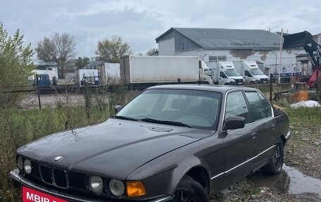 BMW 7 серия, 1989 год, 220 000 рублей, 6 фотография
