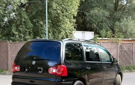 Volkswagen Sharan I рестайлинг, 2005 год, 695 000 рублей, 4 фотография