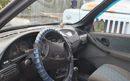 Chevrolet Niva I рестайлинг, 2004 год, 270 000 рублей, 3 фотография