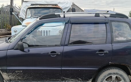 Chevrolet Niva I рестайлинг, 2004 год, 270 000 рублей, 7 фотография
