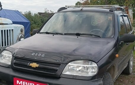 Chevrolet Niva I рестайлинг, 2004 год, 270 000 рублей, 6 фотография