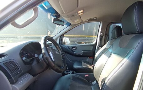 Hyundai H-1 II рестайлинг, 2018 год, 2 160 000 рублей, 9 фотография