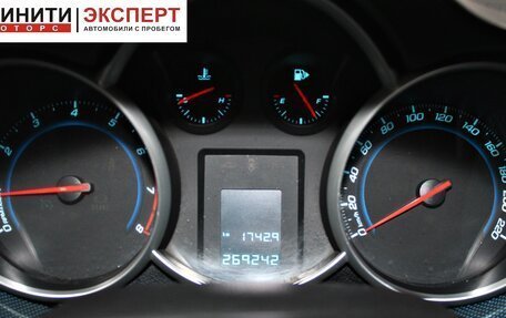 Chevrolet Cruze II, 2012 год, 639 900 рублей, 13 фотография