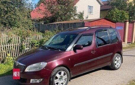 Skoda Roomster, 2011 год, 525 000 рублей, 2 фотография