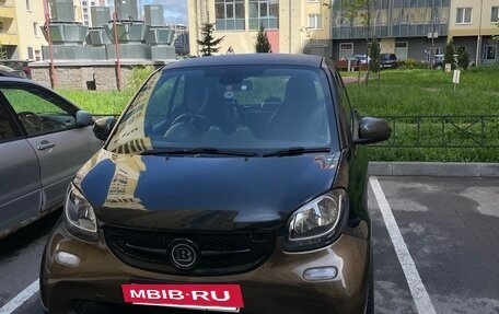 Smart Fortwo III, 2016 год, 1 190 000 рублей, 2 фотография
