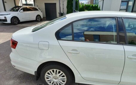 Volkswagen Jetta VI, 2018 год, 1 490 000 рублей, 3 фотография