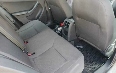 Volkswagen Jetta VI, 2018 год, 1 490 000 рублей, 7 фотография