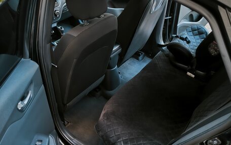 Hyundai Solaris II рестайлинг, 2019 год, 1 390 000 рублей, 8 фотография