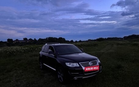 Volkswagen Touareg III, 2008 год, 1 970 000 рублей, 3 фотография