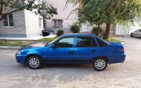 Daewoo Nexia I рестайлинг, 2010 год, 250 000 рублей, 3 фотография