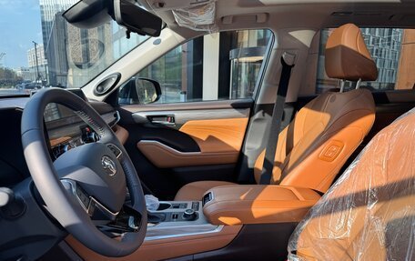 Toyota Highlander, 2025 год, 4 899 000 рублей, 9 фотография
