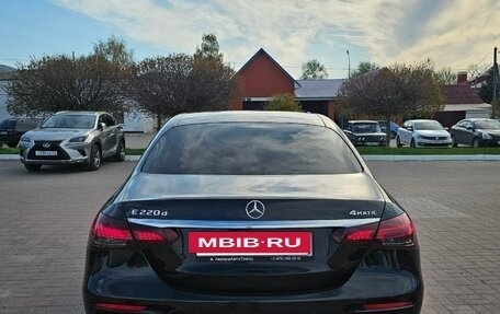 Mercedes-Benz E-Класс, 2021 год, 4 800 000 рублей, 5 фотография