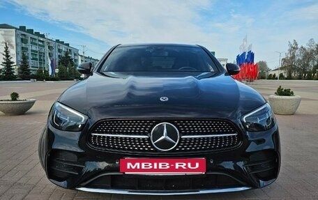Mercedes-Benz E-Класс, 2021 год, 4 800 000 рублей, 2 фотография