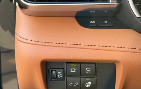 Toyota Highlander, 2025 год, 4 899 000 рублей, 15 фотография