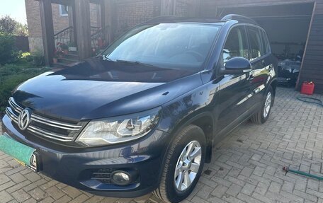 Volkswagen Tiguan I, 2012 год, 2 000 000 рублей, 4 фотография
