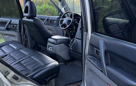 Mitsubishi Pajero III рестайлинг, 2000 год, 630 000 рублей, 15 фотография