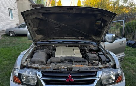 Mitsubishi Pajero III рестайлинг, 2000 год, 630 000 рублей, 20 фотография