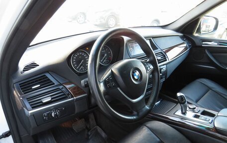 BMW X5, 2010 год, 1 977 000 рублей, 16 фотография