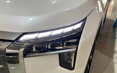 Mitsubishi Airtrek, 2022 год, 2 300 369 рублей, 5 фотография