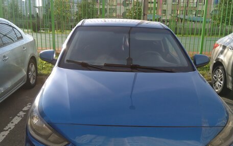 Hyundai Solaris II рестайлинг, 2017 год, 910 000 рублей, 1 фотография