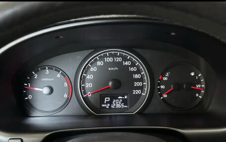 Hyundai H-1 II рестайлинг, 2016 год, 2 150 000 рублей, 10 фотография