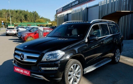 Mercedes-Benz GL-Класс, 2015 год, 3 182 400 рублей, 4 фотография