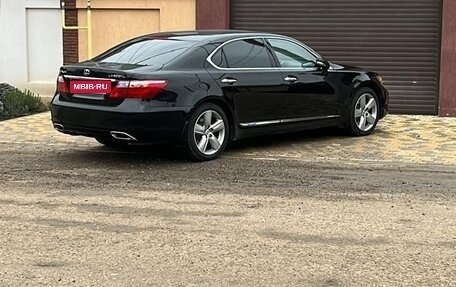 Lexus LS IV, 2011 год, 2 500 000 рублей, 7 фотография