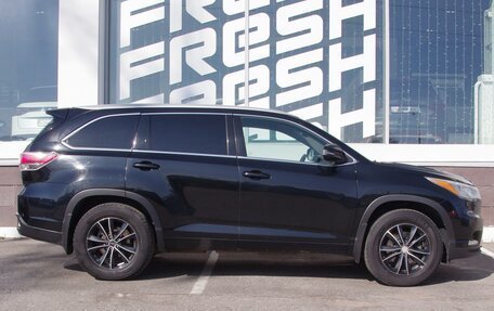 Toyota Highlander III, 2014 год, 2 099 000 рублей, 5 фотография