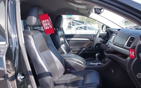 Toyota Highlander III, 2014 год, 2 099 000 рублей, 10 фотография