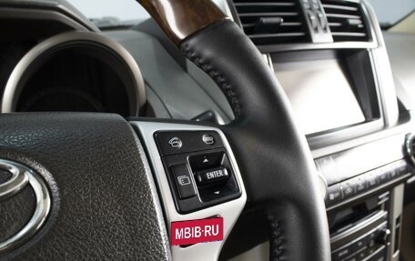 Toyota Land Cruiser Prado 150 рестайлинг 2, 2012 год, 2 990 000 рублей, 17 фотография