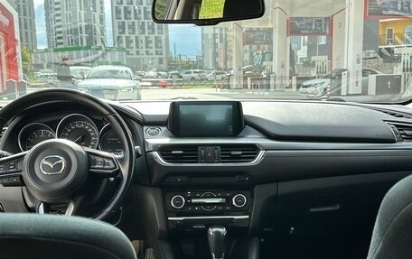 Mazda 6, 2017 год, 1 910 000 рублей, 6 фотография