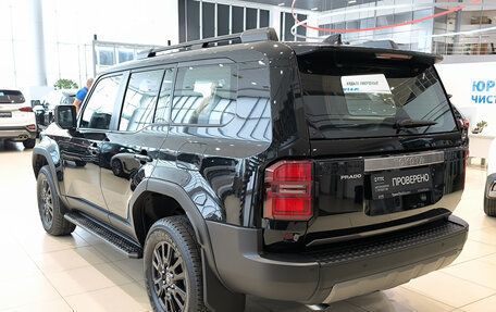 Toyota Land Cruiser Prado, 2024 год, 9 858 000 рублей, 7 фотография