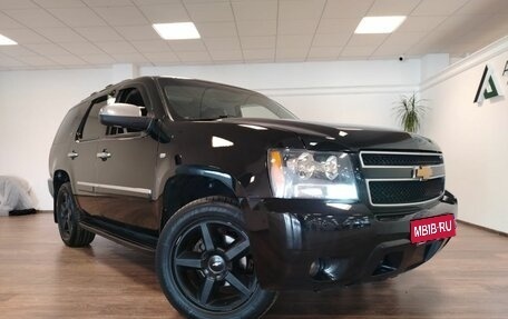 Chevrolet Tahoe III, 2012 год, 1 639 000 рублей, 1 фотография