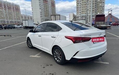 Hyundai Solaris II рестайлинг, 2021 год, 1 300 000 рублей, 7 фотография